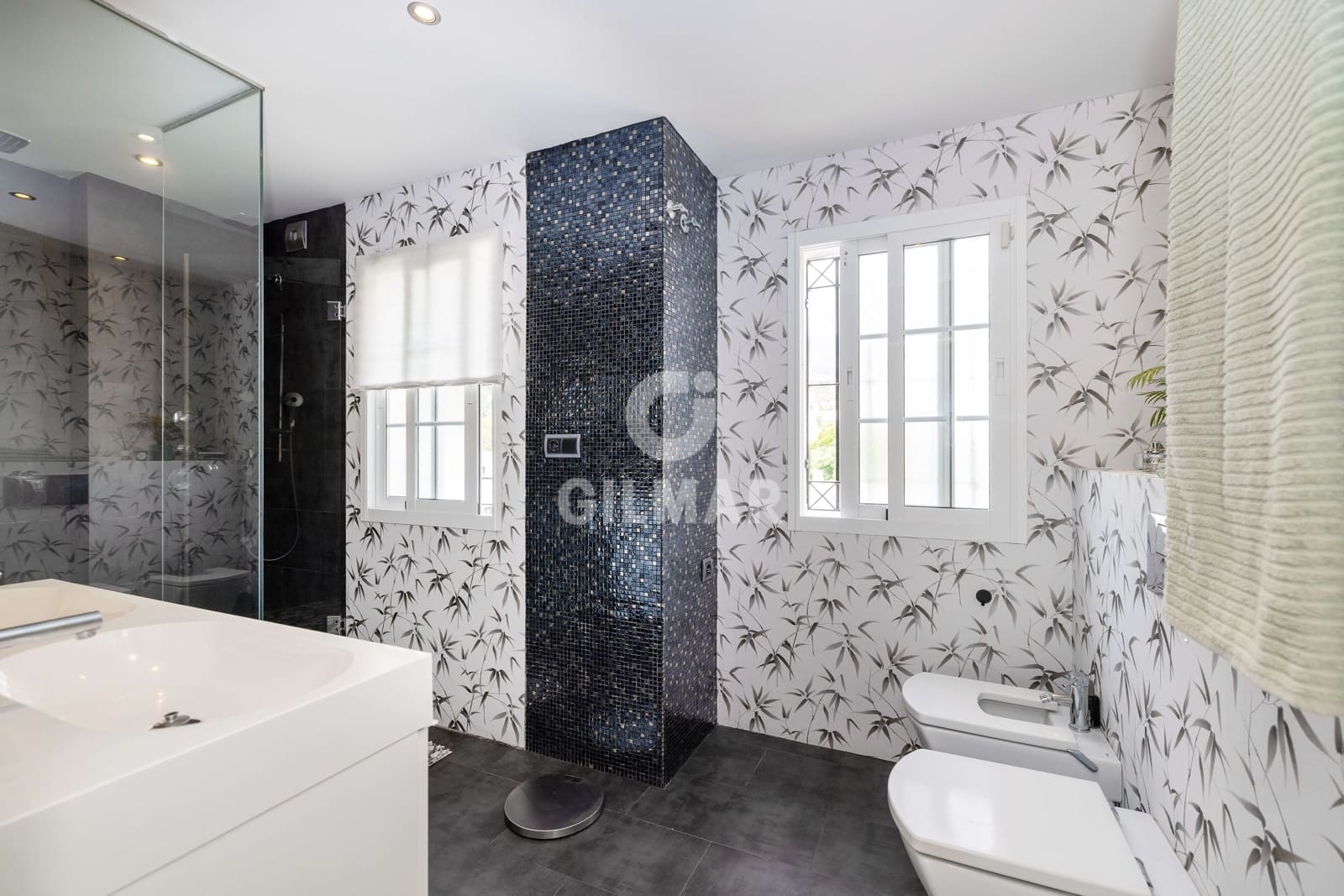 5 chambre Villa/Maison à vendre à Torrequebrada avec piscine garage - 995 000 € (Ref: 9481627)