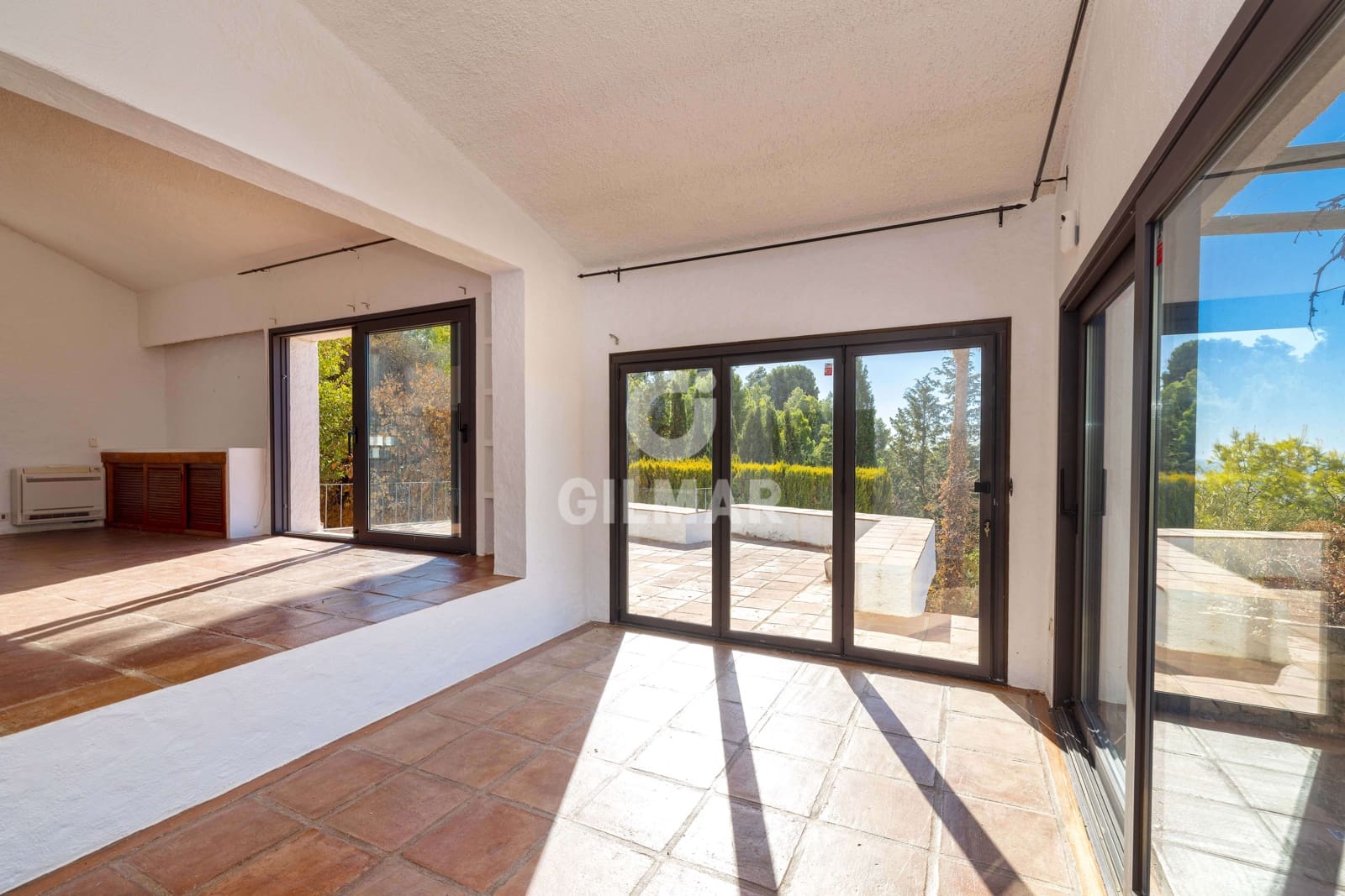 5 bedroom Villa for sale in Mijas with pool - € 980,000 (Ref: 9481628)