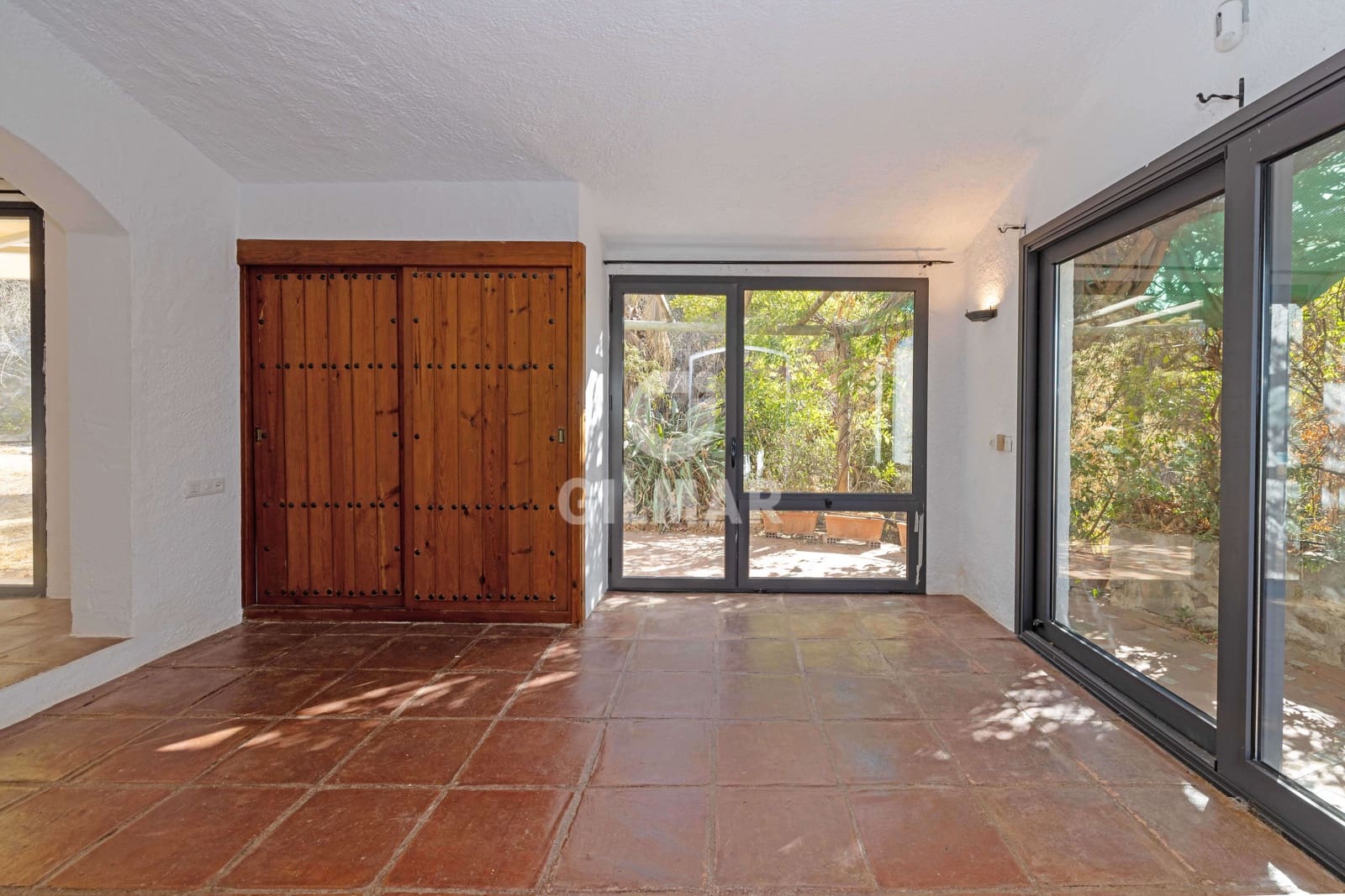 5 bedroom Villa for sale in Mijas with pool - € 980,000 (Ref: 9481628)