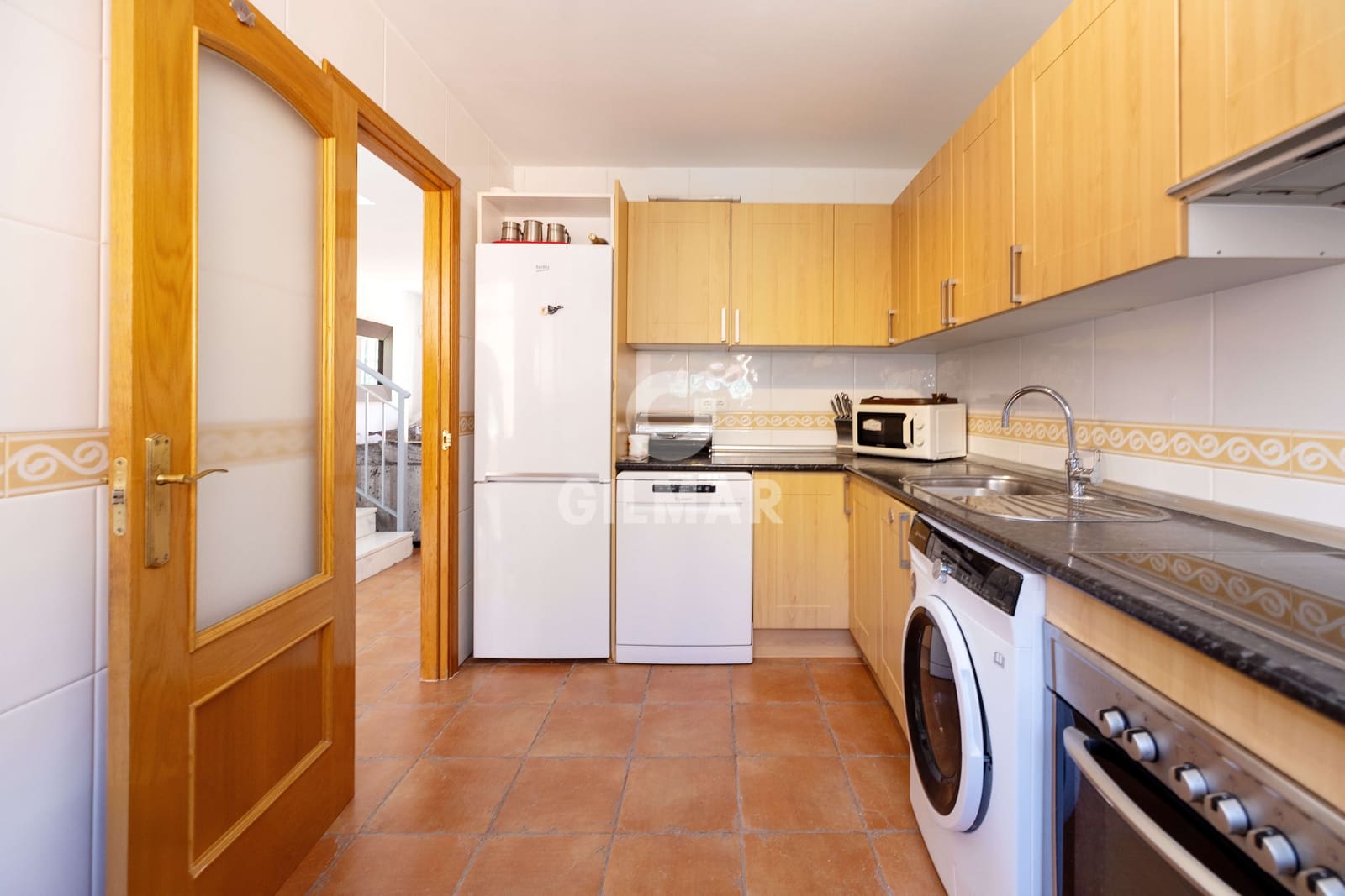 3 bedroom Terraced Villa for sale in Fuengirola with garage - € 549,000 (Ref: 9481629)