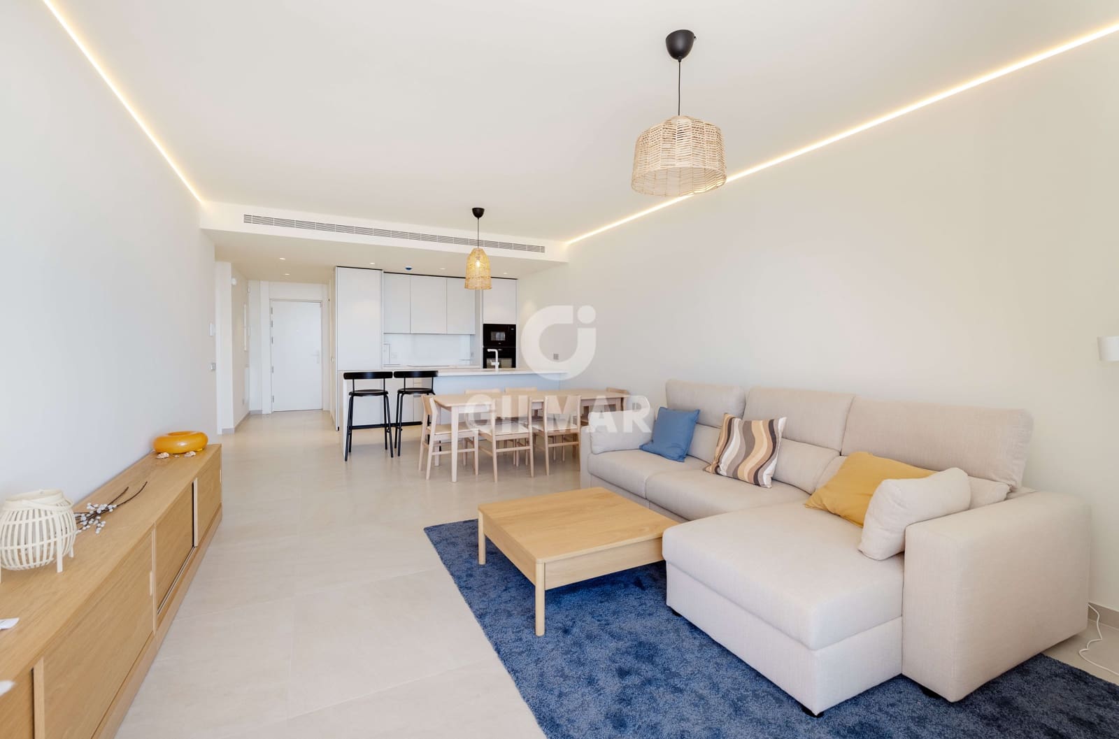 2 bedroom Flat for sale in Fuengirola with pool garage - € 629,000 (Ref: 9481630)