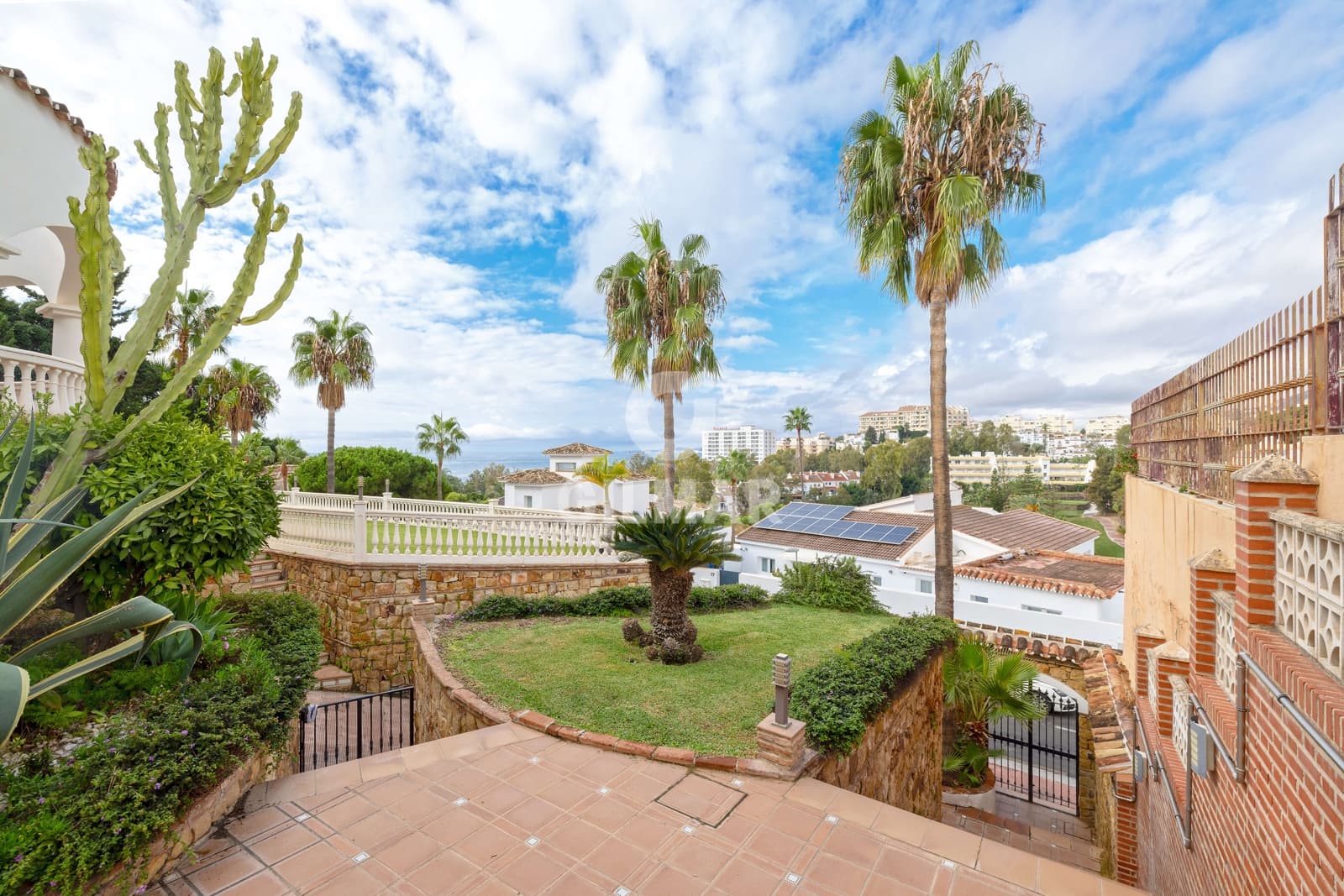 5 chambre Villa/Maison à vendre à Benalmadena avec piscine garage - 1 950 000 € (Ref: 9481631)