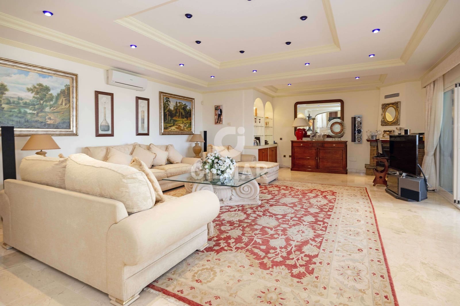 Chalet de 10 habitaciones en Benalmadena Costa en venta con piscina garaje - 2.195.000 € (Ref: 9481632)