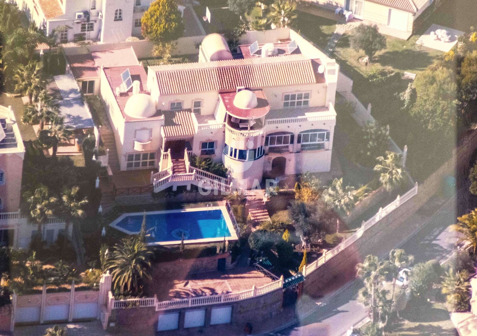 Chalet de 10 habitaciones en Benalmadena Costa en venta con piscina garaje - 2.195.000 € (Ref: 9481632)