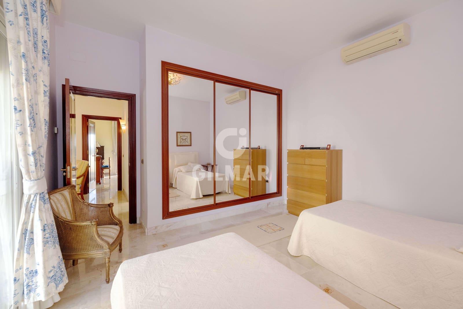 Chalet de 10 habitaciones en Benalmadena Costa en venta con piscina garaje - 2.195.000 € (Ref: 9481632)