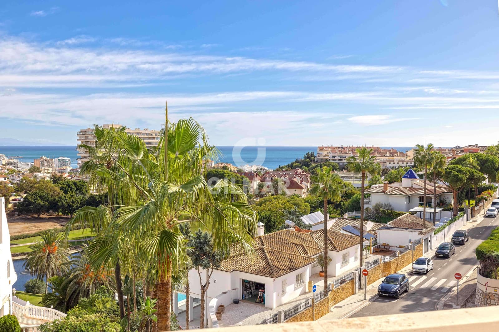 Chalet de 10 habitaciones en Benalmadena Costa en venta con piscina garaje - 2.195.000 € (Ref: 9481632)