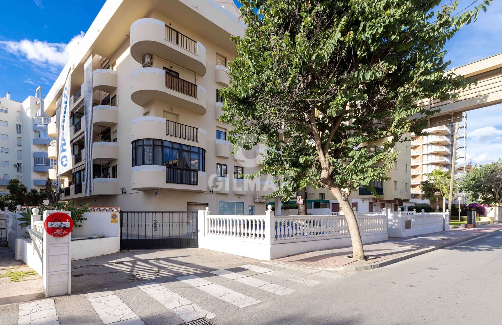3 bedroom Flat for sale in Fuengirola with pool garage - € 440,000 (Ref: 9481634)