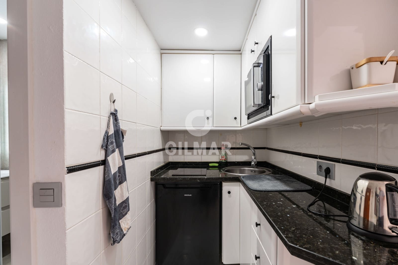 1 bedroom Flat for sale in Fuengirola - € 240,000 (Ref: 9481635)