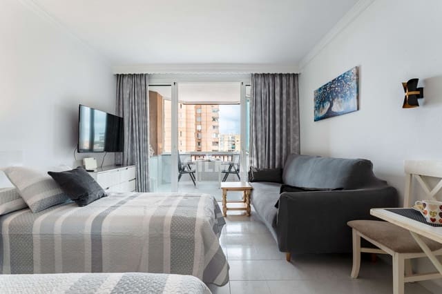 1 bedroom Flat for sale in Centro ciudad, Fuengirola - € 240,000 (Ref: 9481635)