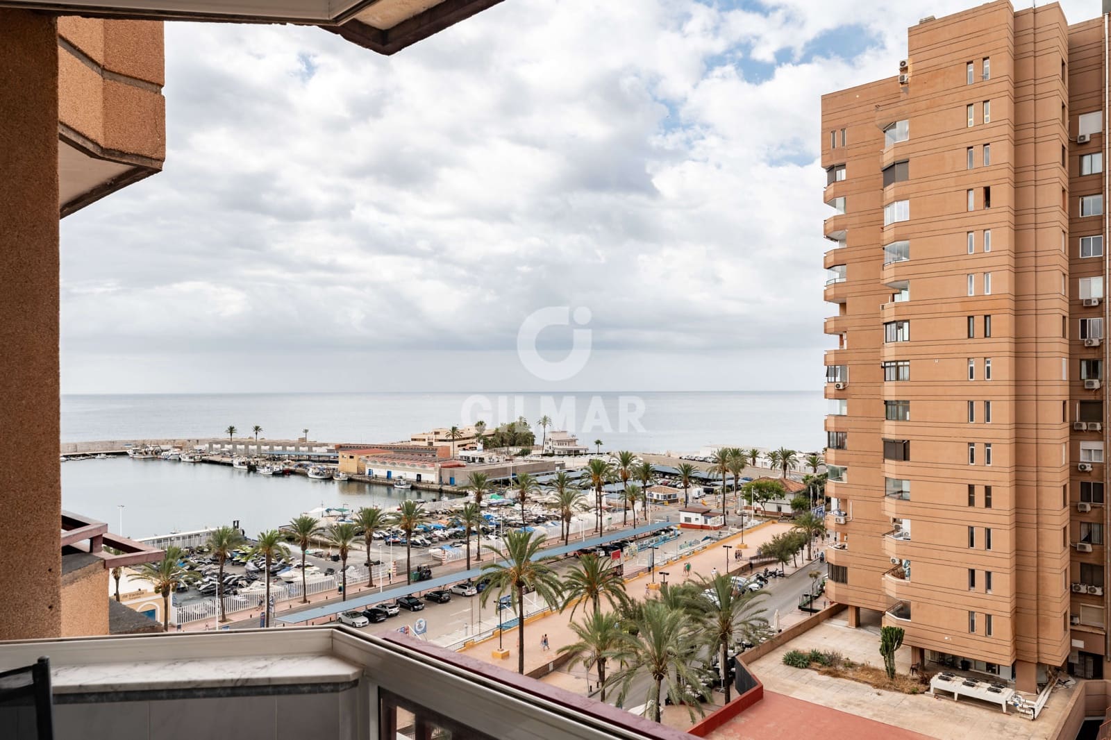 1 bedroom Flat for sale in Fuengirola - € 240,000 (Ref: 9481635)