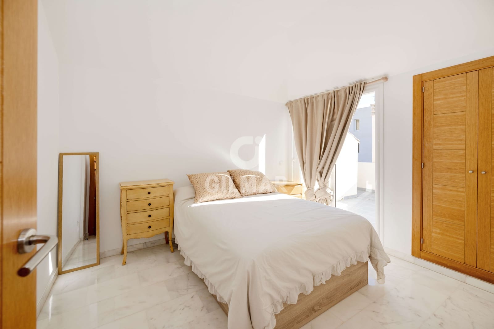 3 quarto Penthouse para venda em Fuengirola com piscina garagem - 670 000 € (Ref: 9481636)