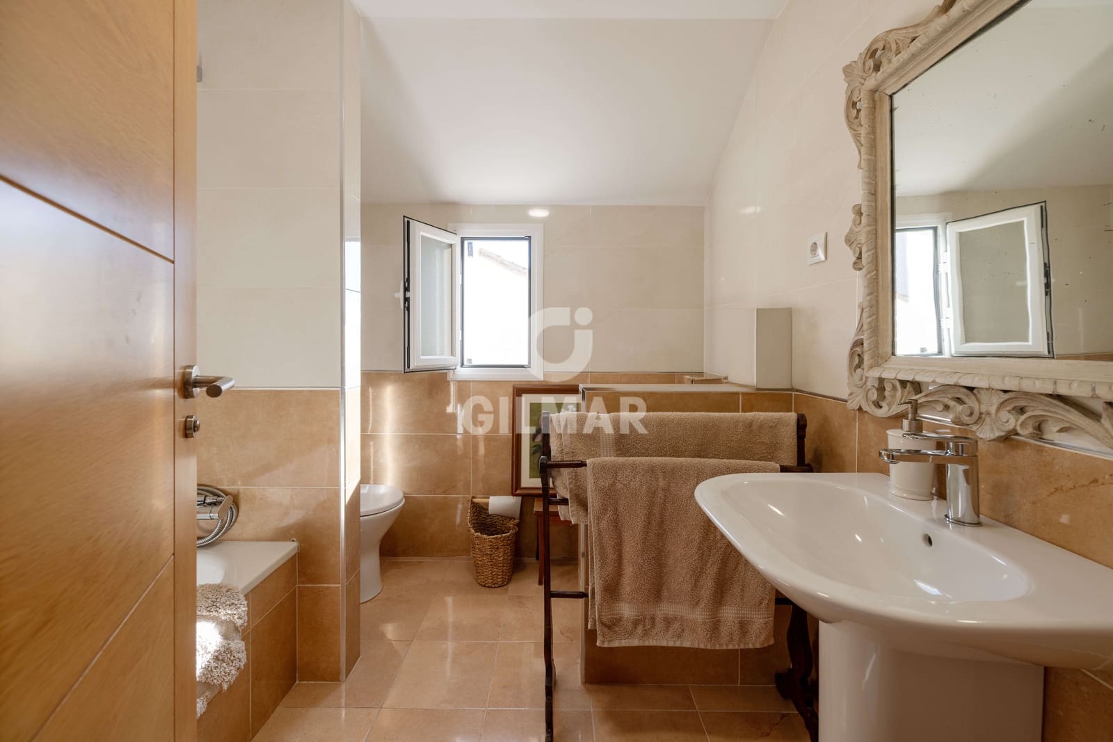 3 quarto Penthouse para venda em Fuengirola com piscina garagem - 670 000 € (Ref: 9481636)