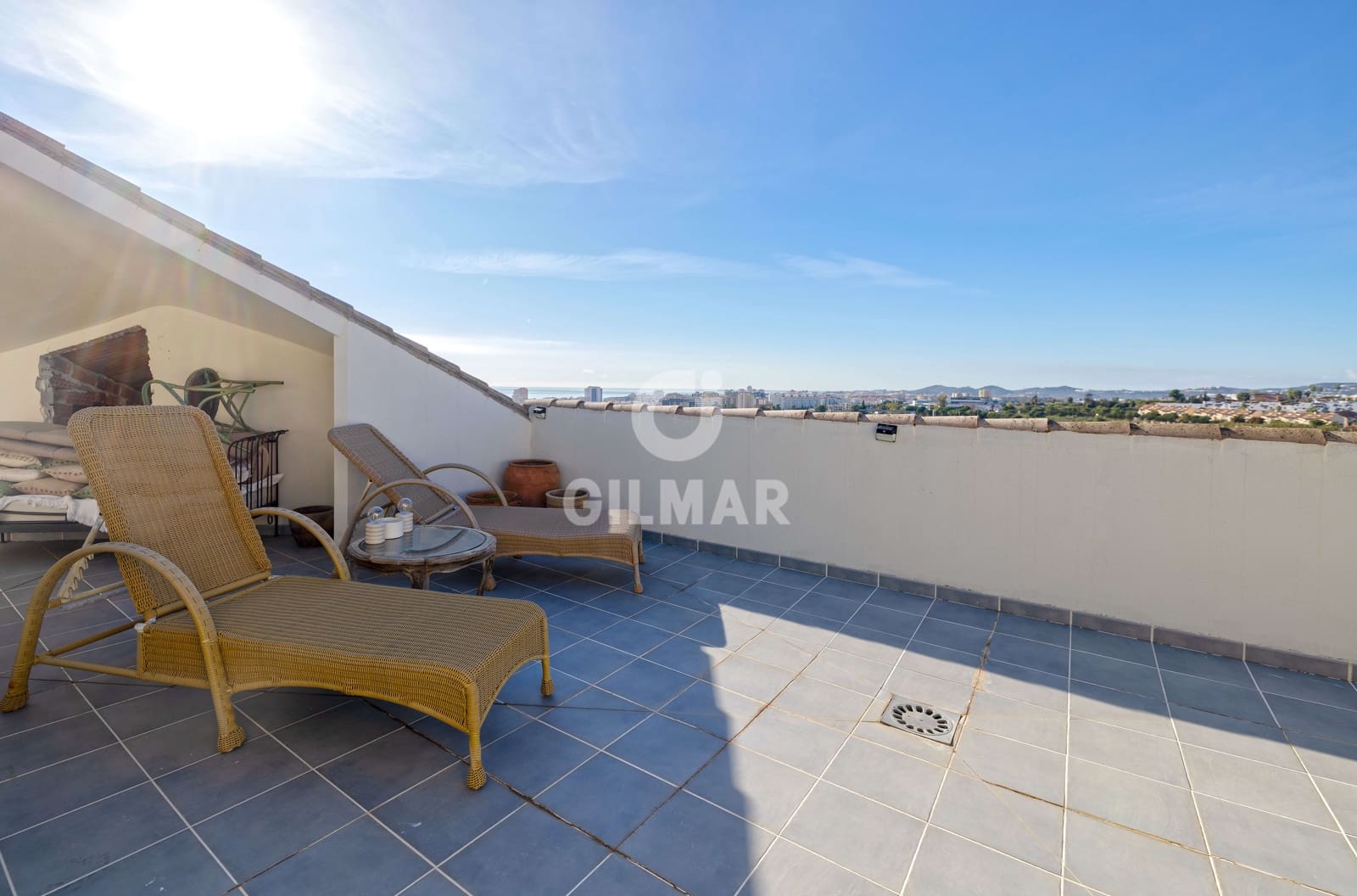 3 quarto Penthouse para venda em Fuengirola com piscina garagem - 670 000 € (Ref: 9481636)