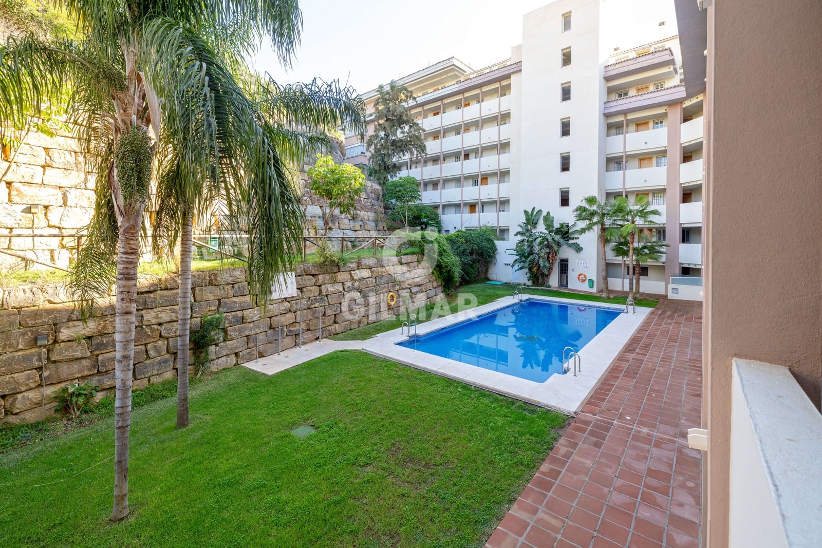 3 quarto Penthouse para venda em Fuengirola com piscina garagem - 670 000 € (Ref: 9481636)