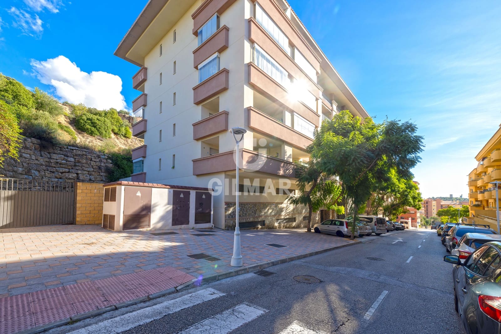 3 quarto Penthouse para venda em Fuengirola com piscina garagem - 670 000 € (Ref: 9481636)