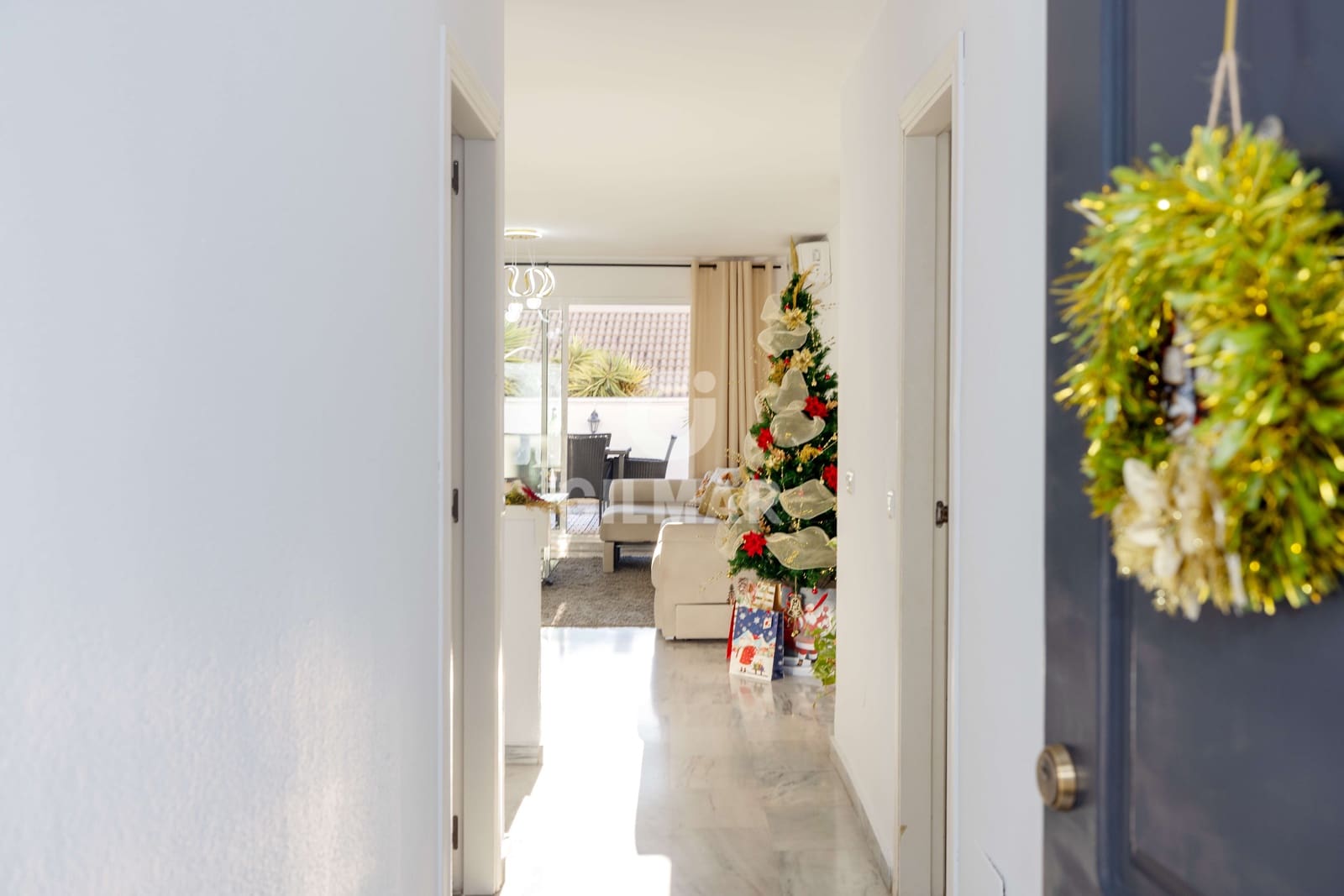 Adosado de 4 habitaciones en Benalmádena en venta con piscina garaje - 425.000 € (Ref: 9481637)