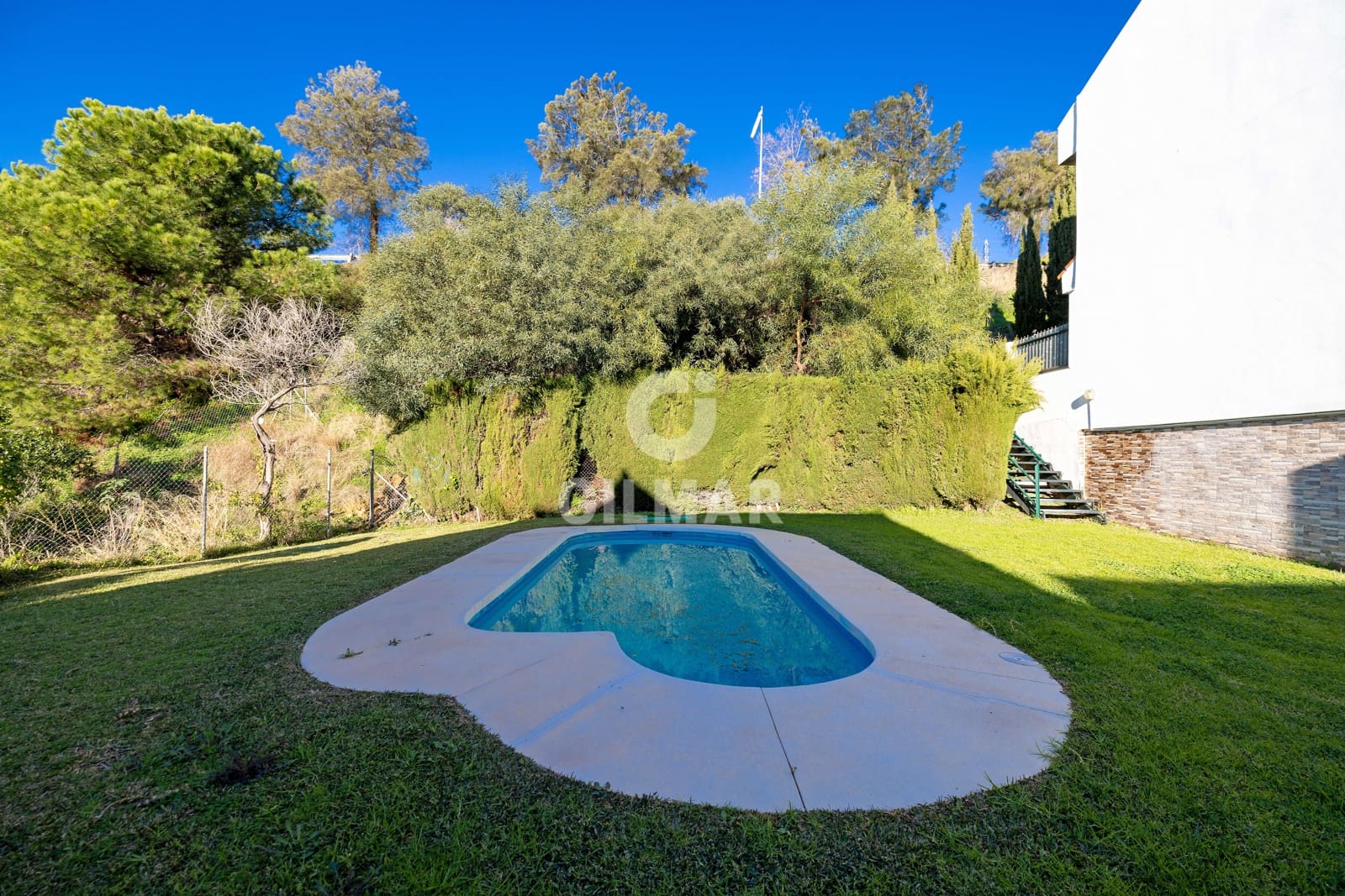 Adosado de 4 habitaciones en Benalmádena en venta con piscina garaje - 425.000 € (Ref: 9481637)