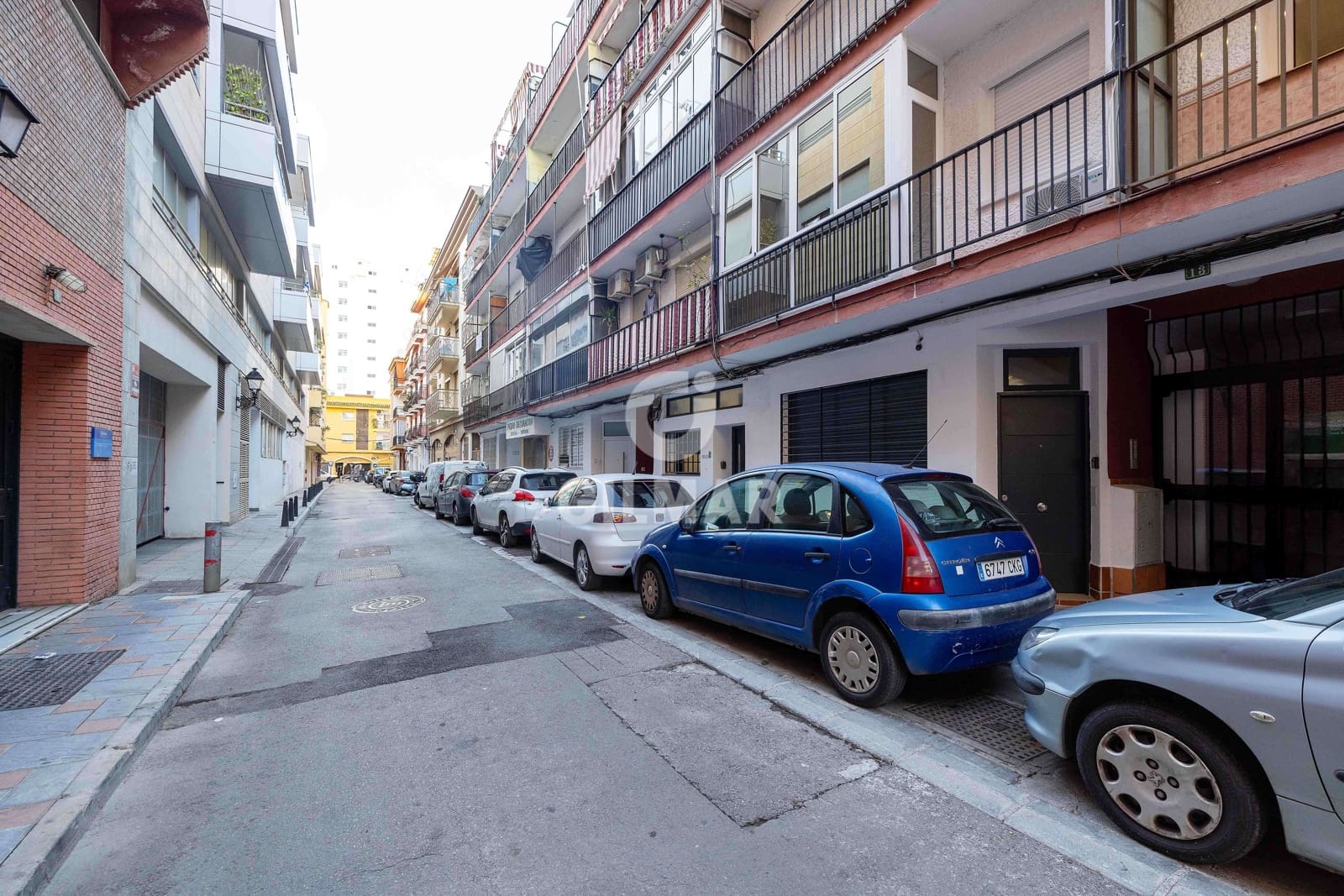 Piso de 3 habitaciones en Fuengirola en venta - 325.000 € (Ref: 9481638)