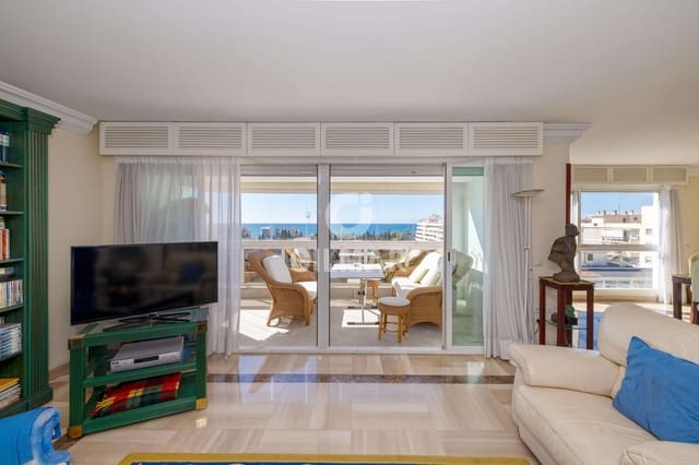 5 makuuhuone Kattohuoneisto myytävänä paikassa Huerta Belón - Calvario, Marbella mukana 
autotalli - 1 200 000 € (Ref: 9484962)