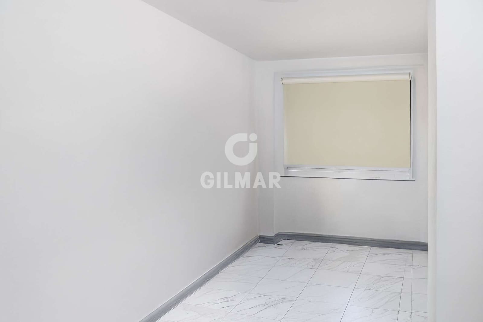 2 bedroom Penthouse for sale in El Puerto de Santa Maria - € 220,000 (Ref: 9489690)