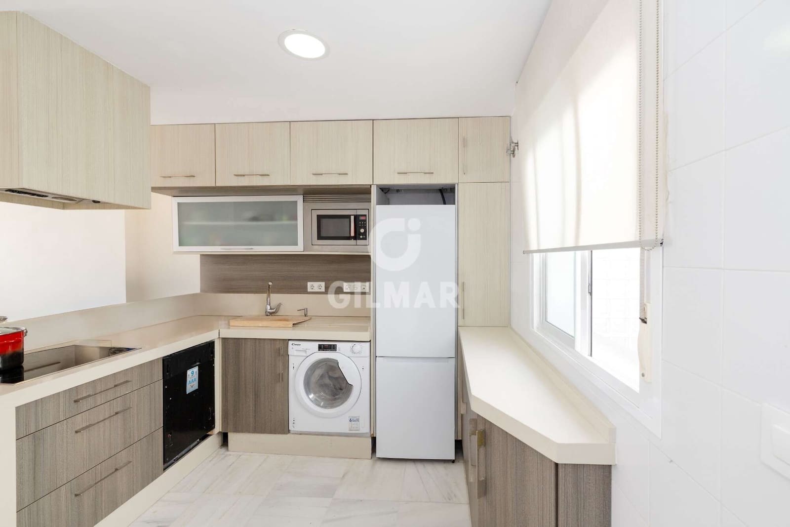 2 bedroom Penthouse for sale in El Puerto de Santa Maria - € 220,000 (Ref: 9489690)