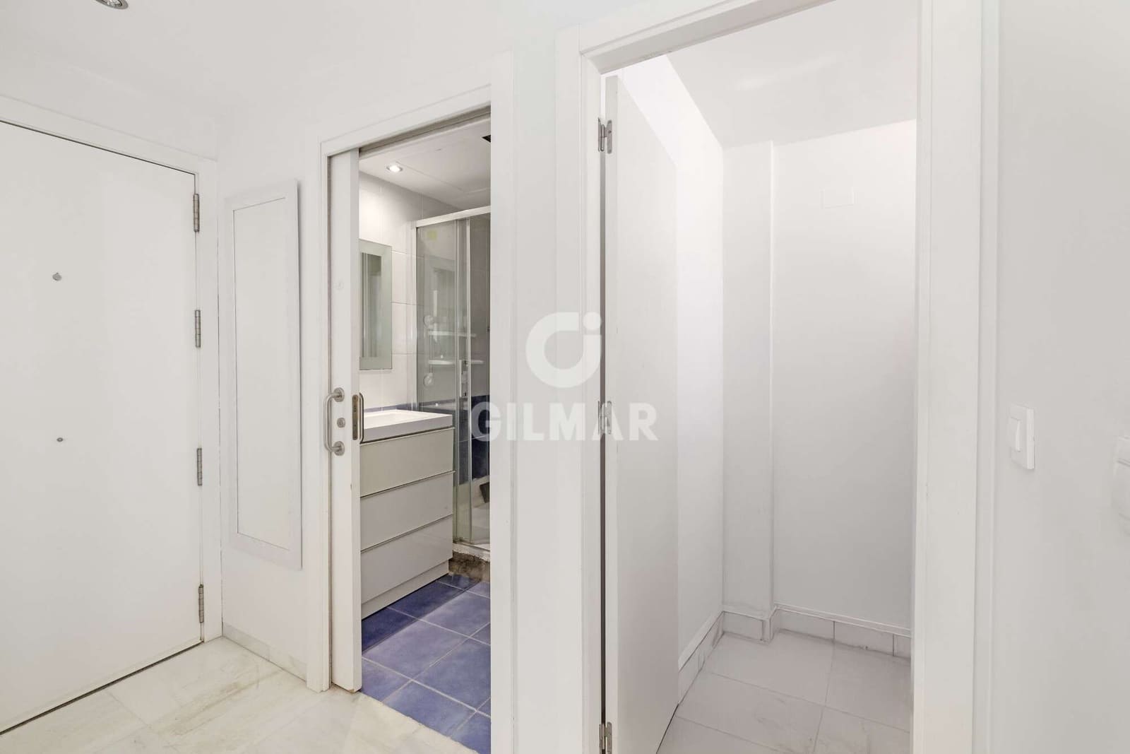 2 bedroom Penthouse for sale in El Puerto de Santa Maria - € 220,000 (Ref: 9489690)