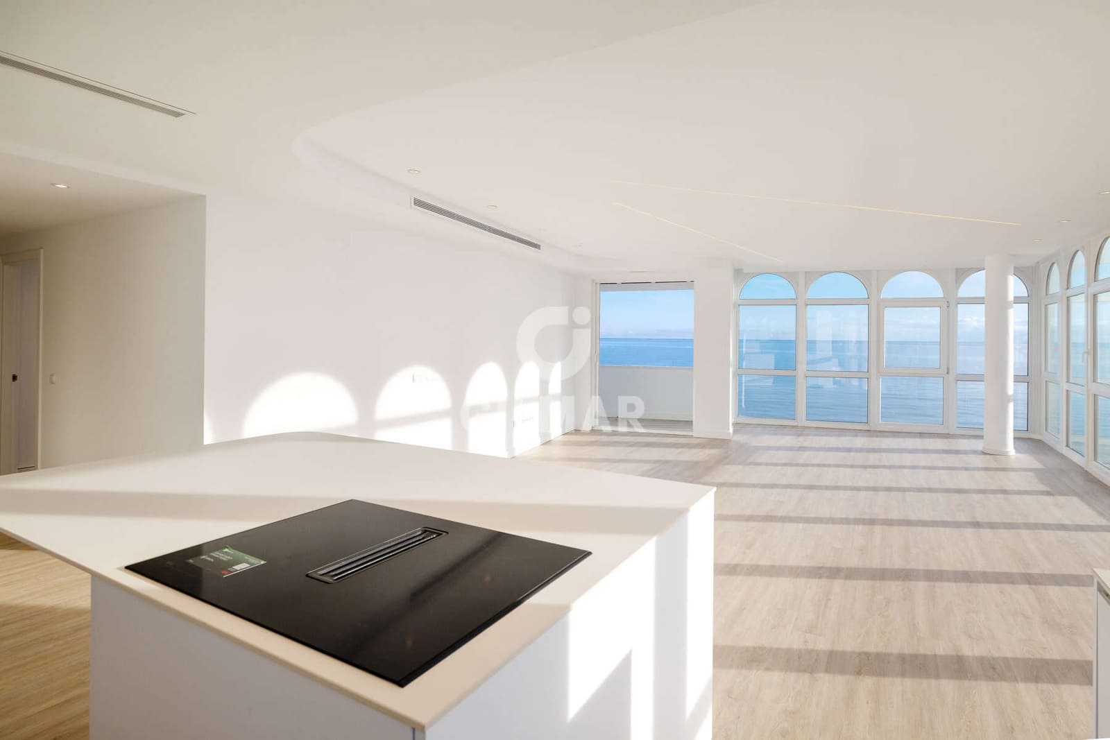 3 soveværelse Penthouse til salg i Estepona med garage - € 1.159.000 (Ref: 9489991)