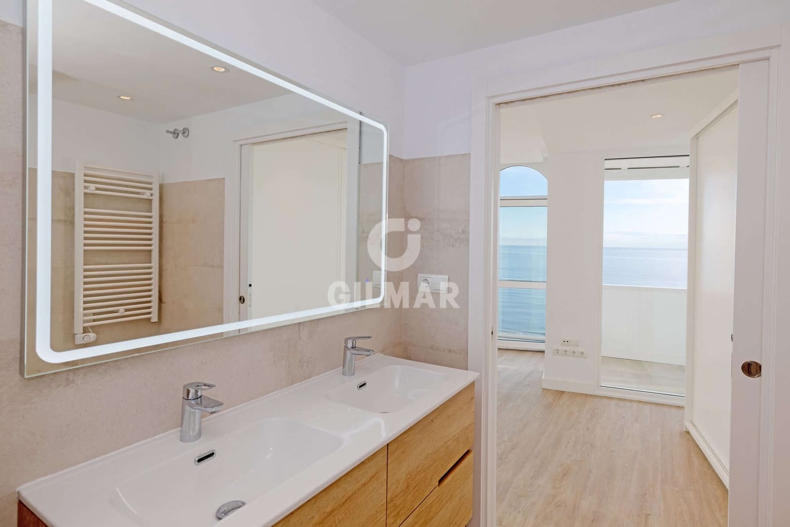 3 soveværelse Penthouse til salg i Estepona med garage - € 1.159.000 (Ref: 9489991)