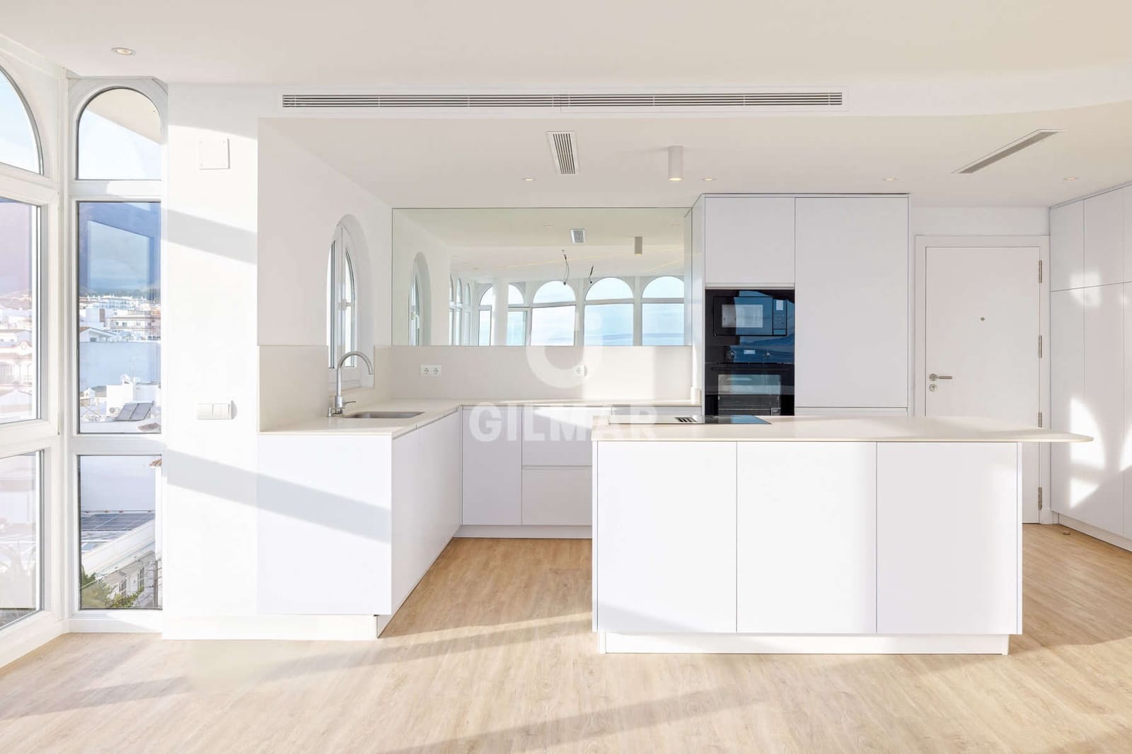 3 soveværelse Penthouse til salg i Estepona med garage - € 1.159.000 (Ref: 9489991)