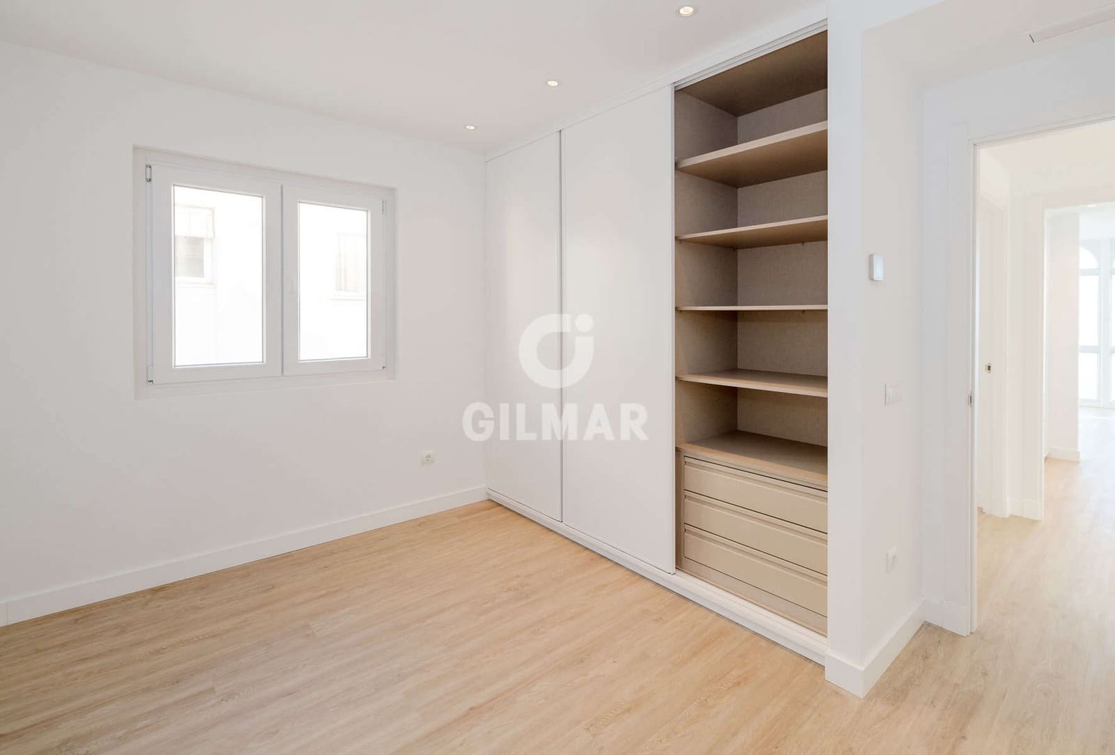 3 soveværelse Penthouse til salg i Estepona med garage - € 1.159.000 (Ref: 9489991)