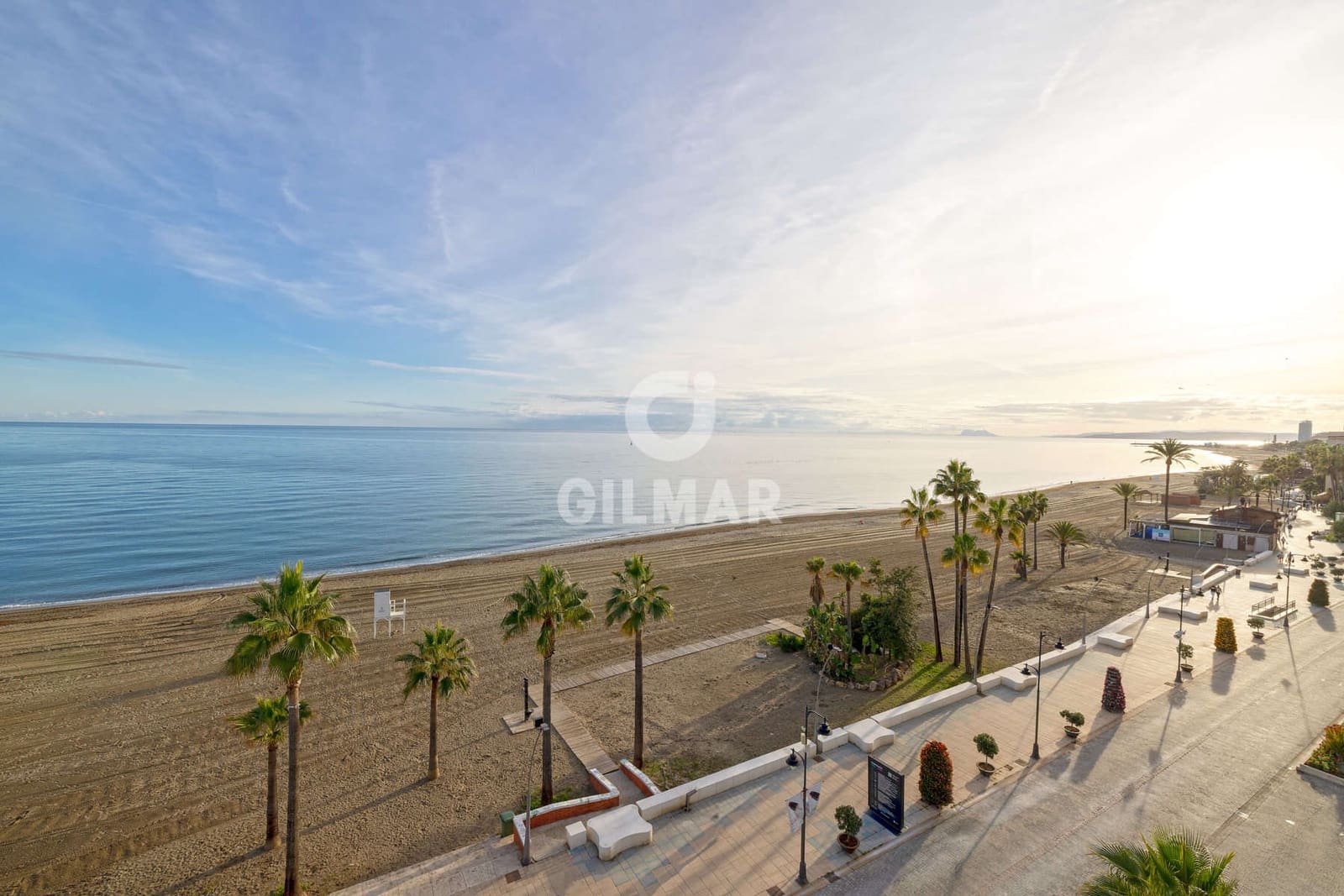 3 soveværelse Penthouse til salg i Estepona med garage - € 1.159.000 (Ref: 9489991)