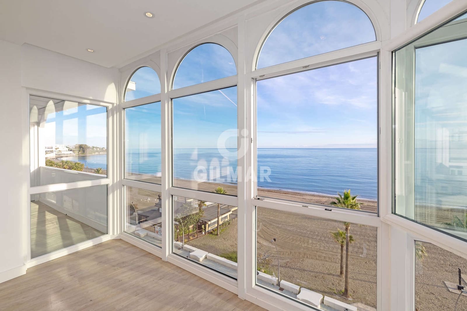 3 soveværelse Penthouse til salg i Estepona med garage - € 1.159.000 (Ref: 9489991)