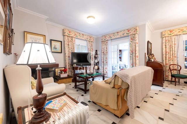 4 quarto Moradia para venda em El Puerto de Santa María com piscina - 1 200 000 € (Ref: 9491678)