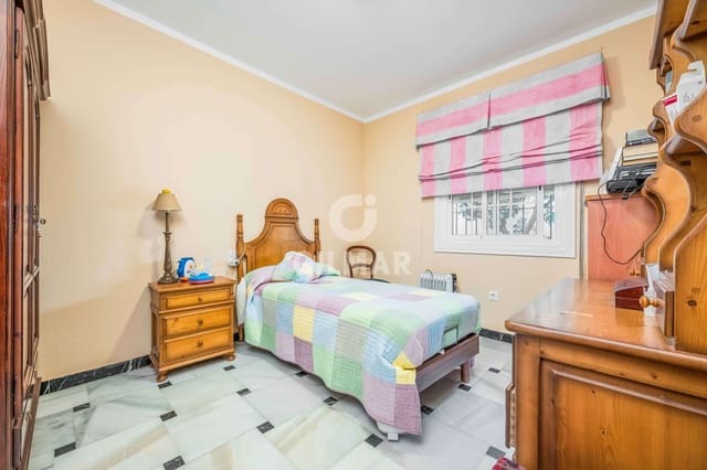 4 soveværelse Villa til salg i El Puerto de Santa María med swimmingpool - € 1.200.000 (Ref: 9491678)