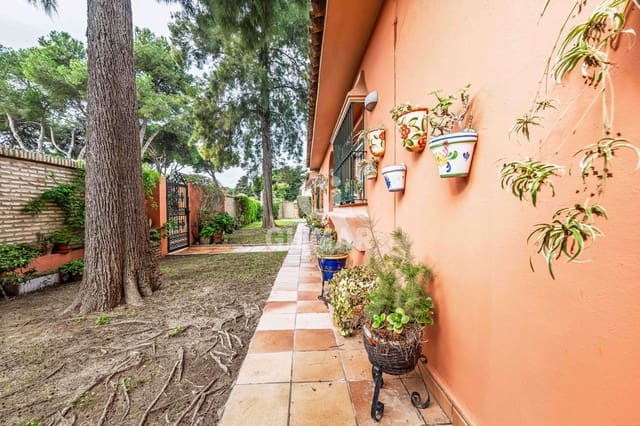 4 soveværelse Villa til salg i El Puerto de Santa María med swimmingpool - € 1.200.000 (Ref: 9491678)