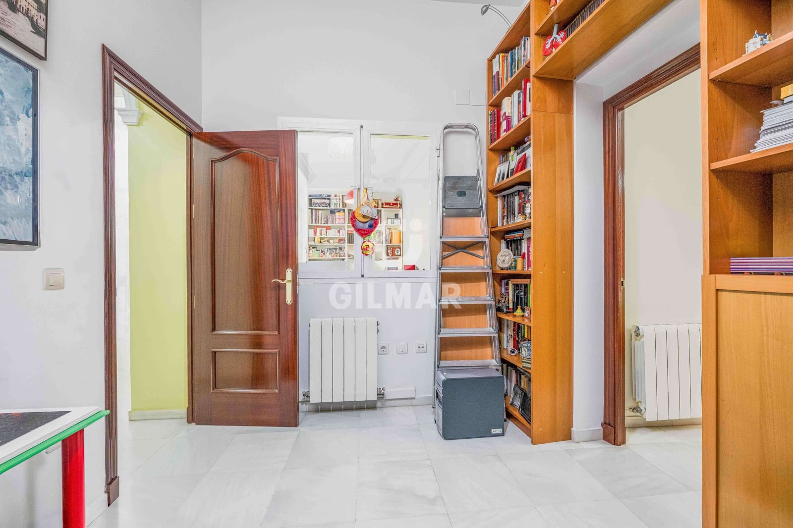 3 bedroom Flat for sale in Cadiz city - € 450,000 (Ref: 9496632)