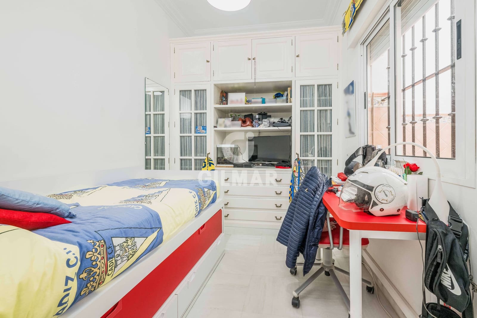 3 bedroom Flat for sale in Cadiz city - € 450,000 (Ref: 9496632)