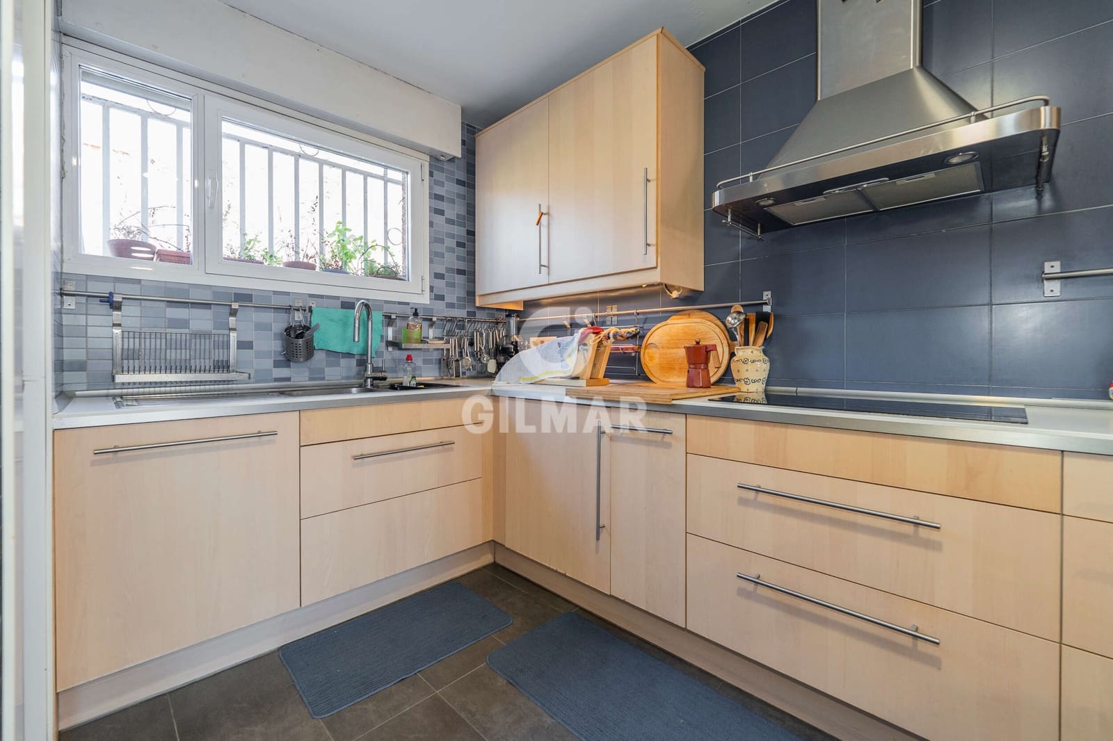 5 slaapkamer Rijtjeshuis te koop in Madrid stad met zwembad garage - € 1.690.000 (Ref: 9500130)