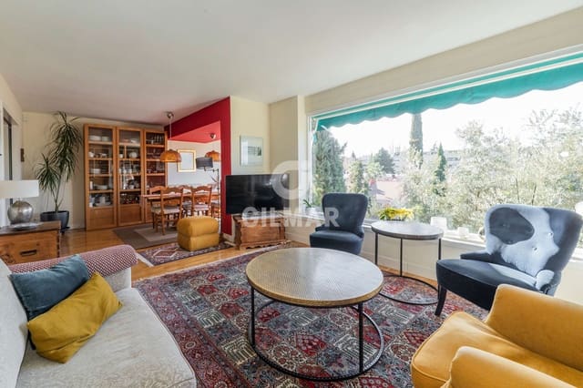 5 sovrum Radhus till salu i Mirasierra, Madrid stad med pool garage - 1 690 000 € (Ref: 9500130)