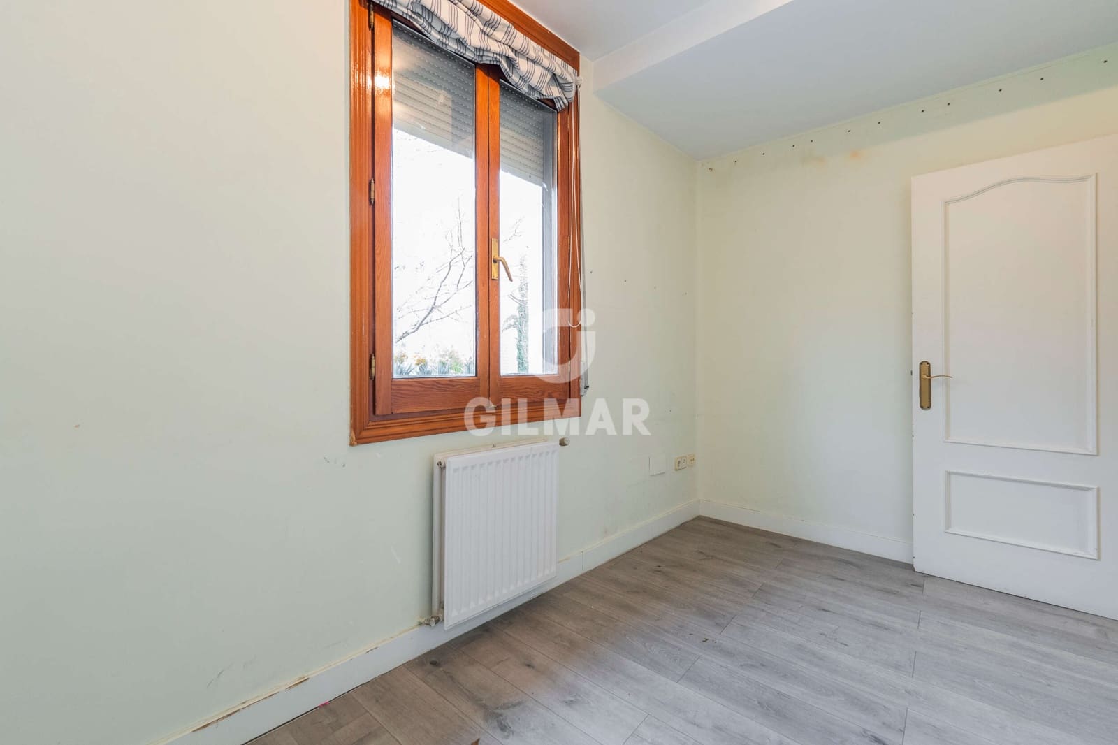 4 slaapkamer Halfvrijstaande villa te koop in Madrid stad - € 1.900.000 (Ref: 9500131)