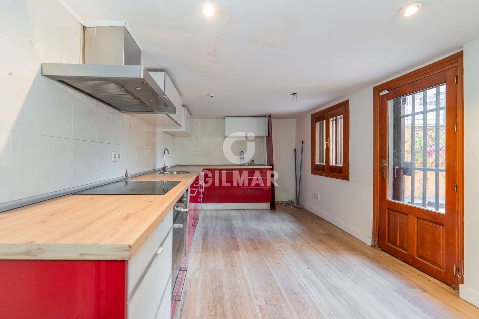 4 slaapkamer Halfvrijstaande villa te koop in Madrid stad - € 1.900.000 (Ref: 9500131)