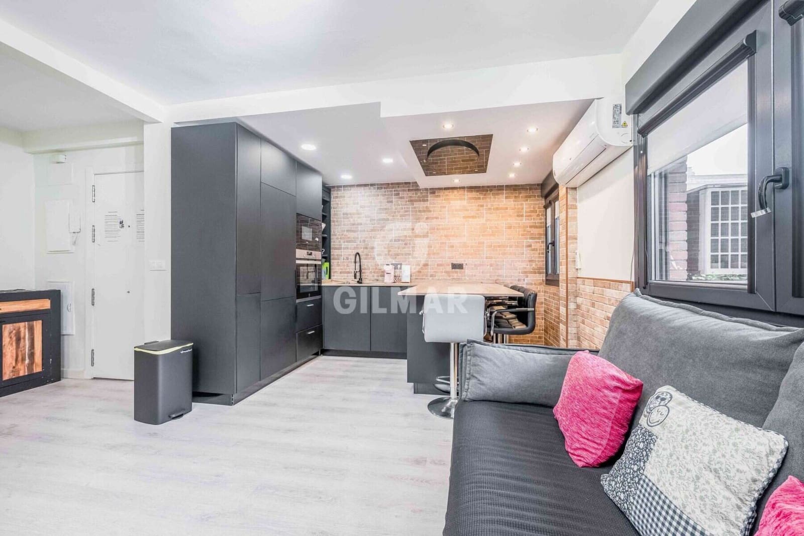 Piso de 1 habitación en Sevilla ciudad en venta - 398.000 € (Ref: 9500793)