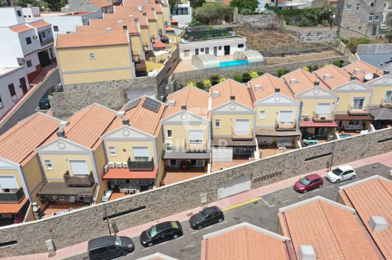 3 camera da letto Villetta a Schiera in vendita in San Miguel de Abona con piscina garage - 360.000 € (Rif: 9503496)