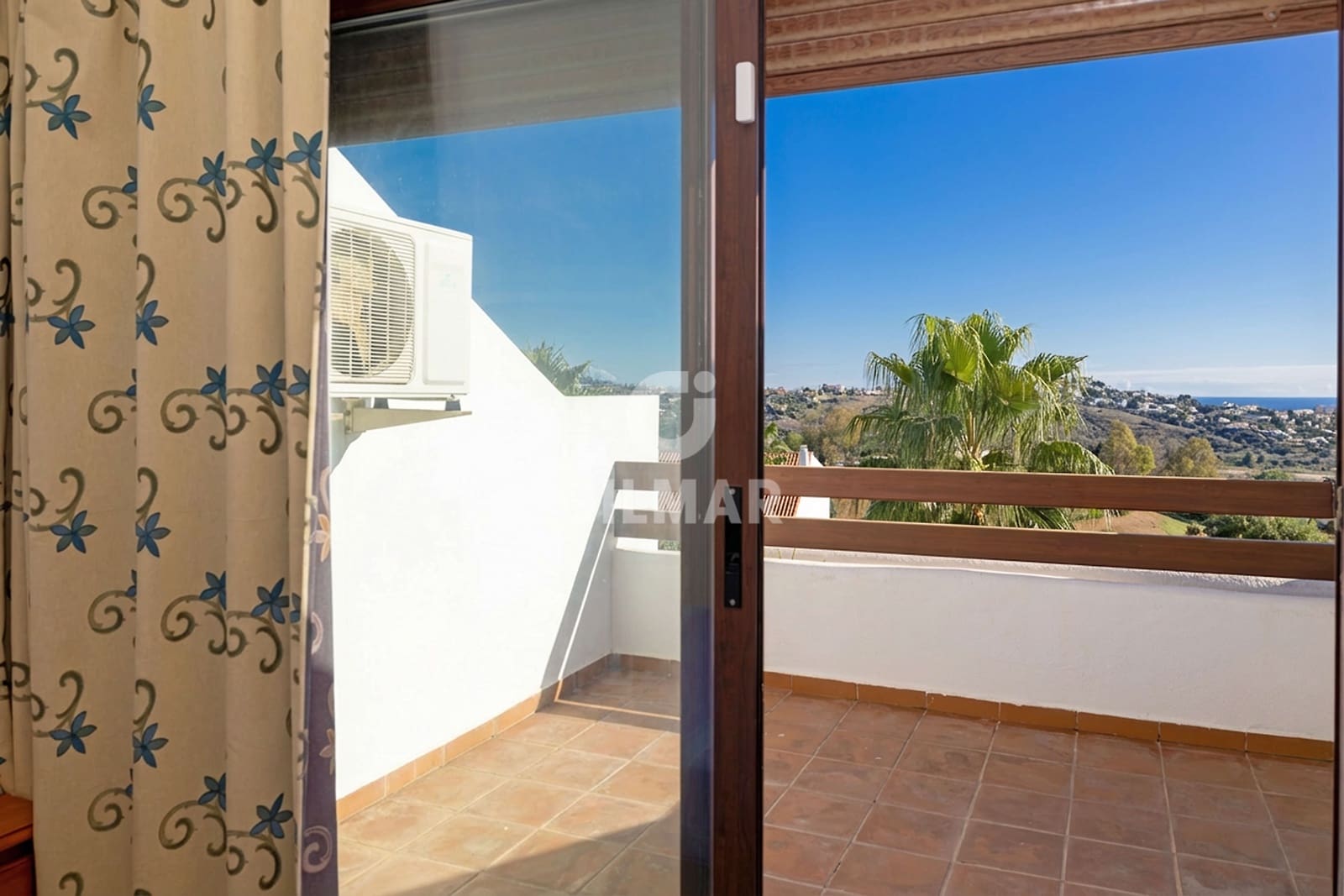 1 bedroom Flat for sale in Las Lagunas de Mijas with pool garage - € 240,000 (Ref: 9503497)