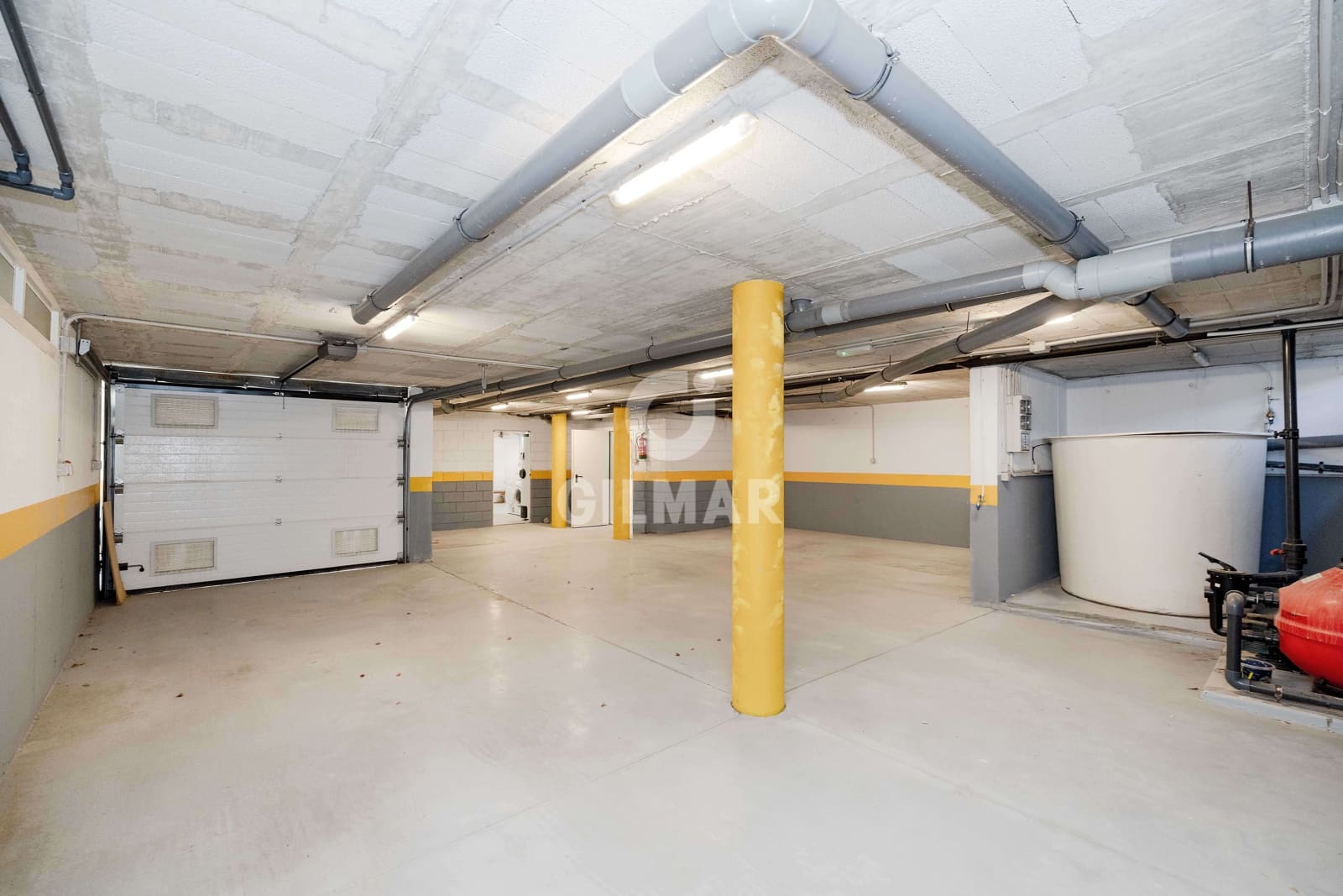 5 bedroom Villa for sale in Marbesa with pool garage - € 2,325,000 (Ref: 9503499)