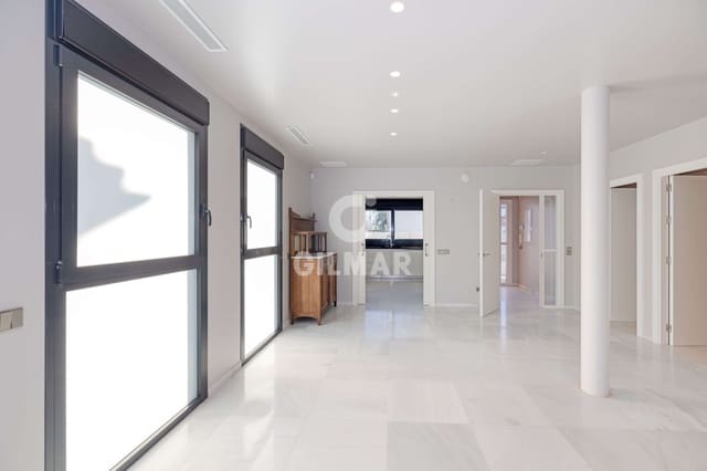 5 sypialnia Willa na sprzedaż w Marbesa, Marbella z basenem garażem - 2 325 000 € (Ref: 9503499)