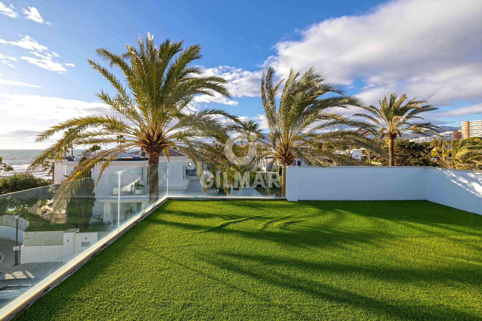 5 bedroom Villa for sale in Marbesa with pool garage - € 2,325,000 (Ref: 9503499)