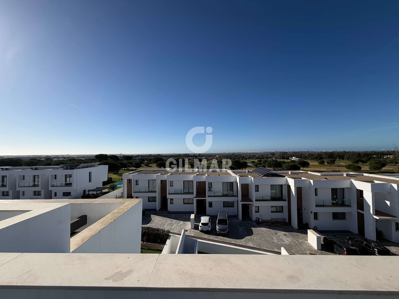 Adosado de 4 habitaciones en Puerto Real en venta con piscina - 450.000 € (Ref: 9506952)