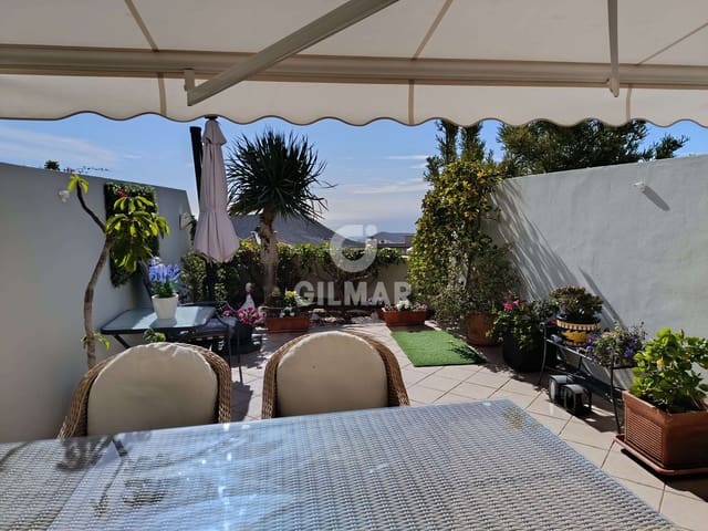 2 slaapkamer Flat te koop in Chayofa, Arona met garage - € 465.000 (Ref: 9509404)