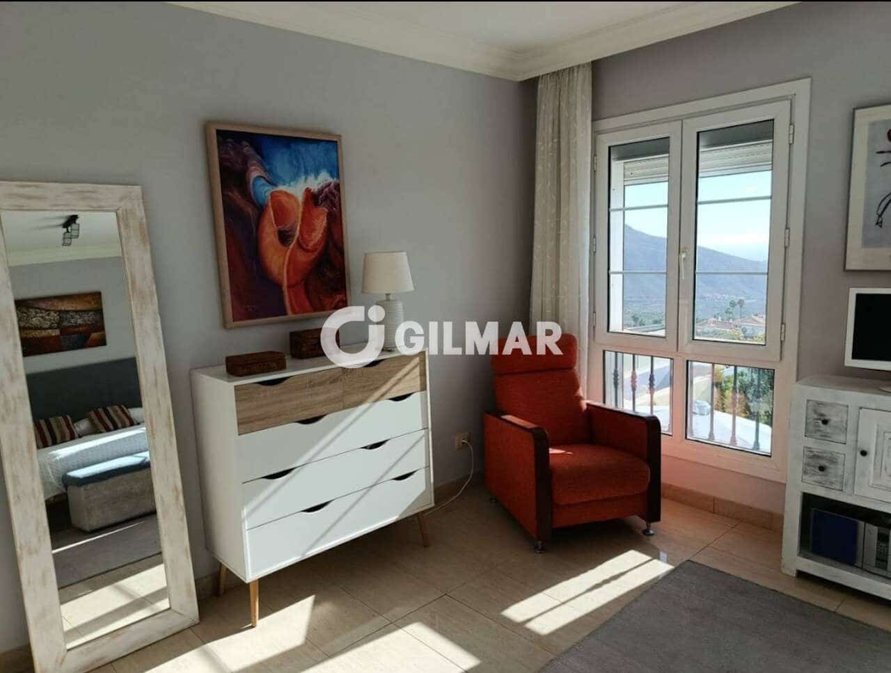 Piso de 2 habitaciones en Chayofa en venta con garaje - 440.000 € (Ref: 9509404)